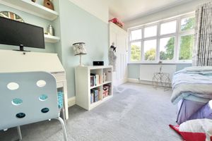 Photo 33- click for photo gallery